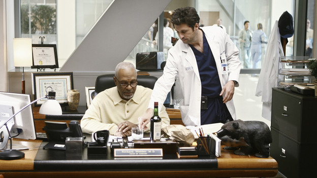 GREY'S ANATOMY - "I Like You So Much Better When You're Naked" - After learning of Richard's drinking problem, Derek confronts him for the sake of his friend and the hospital, Izzie returns, hoping to reconcile with Alex, and tensions run high between Teddy, Cristina and Owen in the aftermath of Cristina's startling confession, on "Grey's Anatomy," THURSDAY, JANUARY 21 (9:00-10:01 p.m., ET) on the ABC Television Network. (ABC/SCOTT GARFIELD)JAMES PICKENS JR., PATRICK DEMPSEY