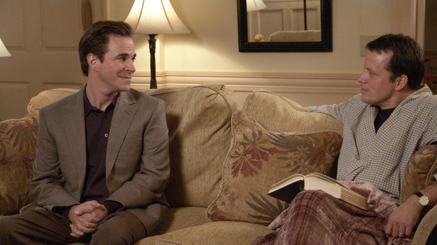 DESPERATE HOUSEWIVES - "Move On" - Edie organizes a neighborhood search for the missing Mrs. Huber, just as the absent busybody's sister (guest star Harriet Sansom Harris) arrives on Wisteria Lane. Meanwhile, Bree resigns herself to her marital state and asks an attractive pharmacist (Tony Award-winning actor Roger Bart) on a date; Susan's ex, Karl (guest star Richard Burgi), suddenly reappears in her life; Lynette fears that Tom is attracted to the new nanny (guest star Marla Sokoloff); and Gabrielle sinks to new depths - she gets a job -- on "Desperate Housewives," SUNDAY, JANUARY 9 (9:00-10:00 p.m., ET), on the ABC Television Network. (ABC/DANNY FELD)ROGER BART, STEVEN CULP
