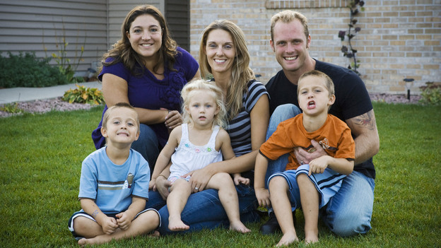 SUPERNANNY - "Kerns Family" - Wisconsin parents Shawn and Shannon thought it would be fun to have a baby. They were only 18 at the time, and were stunned to discover that Shannon was pregnant with twin boys. The early years with Bryce and Brandon were relatively easy with the help of both sets of grandparents, but now those days are a distant memory, with the addition of a daughter to the mix. The twins, now four years old, have outgrown toddler stage and know how to flip their parents the bird, hit, kick and curse like sailors when they are told "no." Their baby sister, Brenna, 18 months, is often the victim of their violence, and she mimics her brothers' aggressiveness, hitting them as well as other children. Mom and Dad know they were passive for too long, but now they're begging for help and don't know where else to turn. It's time for a Jo Frost intervention, on "Supernanny," FRIDAY, JANUARY 9 (9:00-10:00 p.m., ET) on the ABC Television Network. (ABC/CHUCK HODES)BACK ROW: JO FROST, SHANNON KERNS, SHAWN KERNS; FRONT ROW: BRANDON KERNS, BRENNA KERNS, BRYCE KERNS