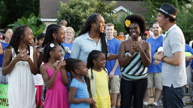 EXTREME MAKEOVER: HOME EDITION - "Johnson Family" -- To match the sound of joy and laughter in the Houston, Texas home of Eric and Elaine Johnson and their five daughters, this episode of "Extreme Makeover: Home Edition" will be filled with tears of joy. Along with help from some top comedians, including Cedric the Entertainer, Tommy Davidson, Ralphie May, Paul Rodriguez and fashion model Brooklyn Decker, the design team guarantee that the audience will be laughing instead of crying throughout this episode of "Extreme Makeover: Home Edition," SUNDAY, OCTOBER 10 (8:00-9:00 p.m., ET) on ABC. (ABC/VIVIAN ZINK)ANGELA JOHNSON, ZOE JOHNSON, JESICA JOHNSON, REAGAN JOHNSON, ERIC JOHNSON, EVAN JOHNSON, ELAINE JOHNSON, TY PENNINGTON