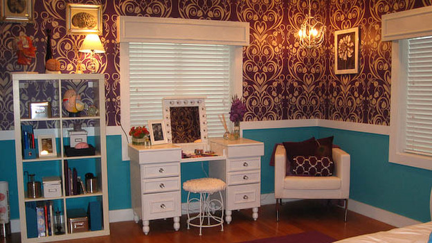 EXTREME MAKEOVER HOME EDITION - "Marshall Family," - Girl's Bedroom, on "Extreme Makeover Home Edition," Sunday, November 29th, on the ABC Television Network.