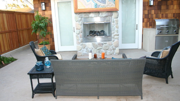 EXTREME MAKEOVER HOME EDITION - "Ripatti Family," - Patio & BBQ, on "Extreme Makeover Home Edition," Sunday, December 10th on the ABC Television Network.