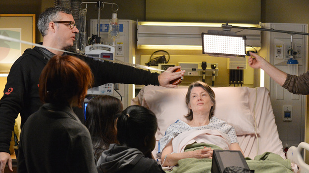 GREY'S ANATOMY - "Idle Hands" - As the hospital continues to make positive changes under the new management, the doctors begin to realize that owning a hospital comes with its own set of problems and responsibilities. Meanwhile, Meredith worries about the wellbeing of her unborn baby, Callie and Arizona try to get the spark back in their relationship, and Alex gives Jo's new boyfriend a run for his money, on "Grey's Anatomy," THURSDAY, MARCH 21 (9:00-10:02 p.m., ET) on the ABC Television Network. (ABC/Eric McCandless)ANNETTE O'TOOLE