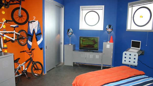EXTREME MAKEOVER HOME EDITION - "Yazzie Family" - Boys' Bedroom, on "Extreme Makeover Home Edition," Sunday, October 28th on the ABC Television Network.