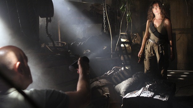 LOST - "The Brig" - A newly focused Locke breaks away from "The Others" in an attempt to persuade Sawyer to help rid them of a great nemesis that has caused nothing but pain in both of their lives. Meanwhile, a new island inhabitant discloses some shocking information about Oceanic Flight 815, on "Lost," WEDNESDAY, MAY 2 (10:00-11:00 p.m., ET), on the ABC Television Network. (ABC/MARIO PEREZ)TERRY O'QUINN, MIRA FURLAN