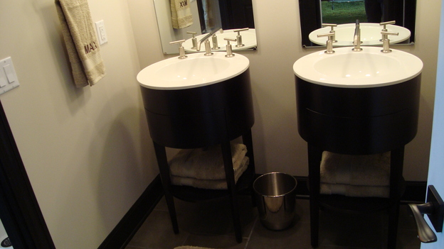 EXTREME MAKEOVER HOME EDITION - "Frisch Family," - Bathroom, on "Extreme Makeover Home Edition," Sunday, November 16th on the ABC Television Network.