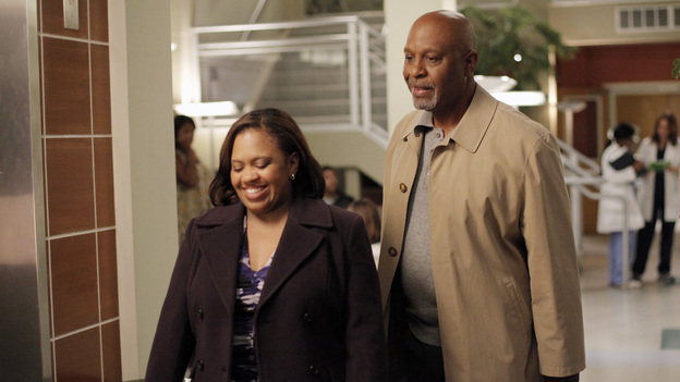 GREY'S ANATOMY - "I Was Made for Lovin' You" - Cristina and Owen continue to figure out their relationship amidst the pending lawsuit; and Bailey argues with Ben over plans for their upcoming nuptials. Meanwhile, Callie recruits Jackson to help find a solution to Derek's hand, but he is preoccupied by a shocking situation with April, on "Grey's Anatomy," THURSDAY, NOVEMBER 29 (9:00-10:02 p.m., ET) on the ABC Television Network. (ABC/RICHARD CARTWRIGHT)CHANDRA WILSON, JAMES PICKENS JR.