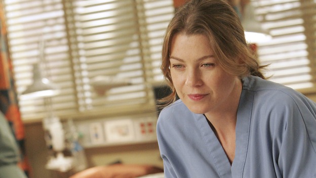  GREY'S ANATOMY - "Haunt You Every Day" (ABC/VIVIAN ZINK)CHANDRA WILSON, ELLEN POMPEO