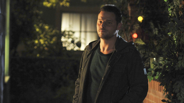 GREY'S ANATOMY- "Here Comes the Flood" - Dr. Alex Karev, on "Grey's Anatomy," THURSDAY, OCTOBER 9 (9:00-10:01 p.m., ET) on the ABC Television Network. (ABC/ERIC McCANDLESS) JUSTIN CHAMBERS