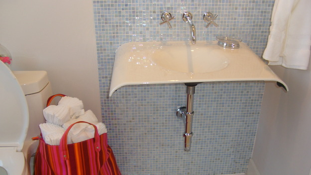 EXTREME MAKEOVER HOME EDITION - "Tate Family," -  Bathroom, on "Extreme Makeover Home Edition," Sunday, March 4th on the ABC Television Network.