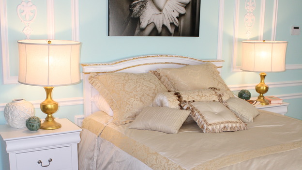 EXTREME MAKEOVER HOME EDITION - "Girard Family," - Master Bedroom, on "Extreme Makeover Home Edition," Sunday, February 8th on the ABC Television Network.