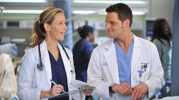 GREY'S ANATOMY - "The Lion Sleeps Tonight" - A lion breaks loose in Seattle, leaving a couple's lives and relationship at risk; Lexie overhears Mark's discussion about moving in with Julia; Teddy begins to take steps towards coming to terms with Henry's death; Callie grills Arizona on her past lovers; and Alex requests to be taken off Morgan's preemie case when she becomes too dependent on him. Meanwhile, Meredith tries to be a support for Cristina as the tension between her and Owen hits a boiling point, on Grey's Anatomy, THURSDAY, APRIL 5 (9:00-10:01 p.m., ET) on the ABC Television Network. (ABC/RICHARD FOREMAN)KIM RAVER, JUSTIN CHAMBERS