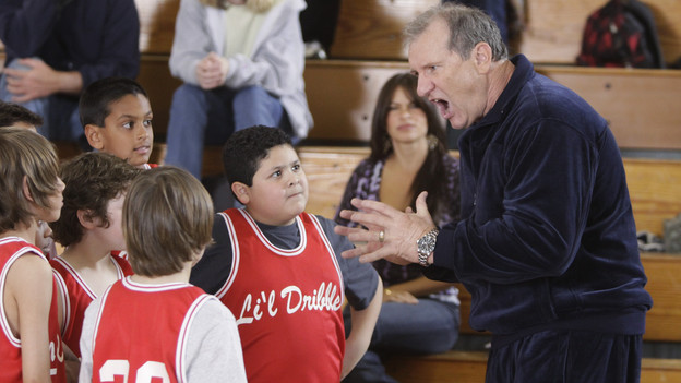 MODERN FAMILY - "Benched" - When Luke and Manny's hot-tempered basketball coach quits in the middle of a game, Jay and Phil both jockey to fill the position. Claire and Gloria each struggle with the realization that they might not be number one in their children's lives anymore, and Mitchell takes Cameron along to meet a prospective employer, but Cameron's big personality doesn't necessarily help to make a good impression, on "Modern Family," WEDNESDAY, APRIL 14 (9:00-9:30 p.m., ET), on the ABC Television Network. (ABC/MICHAEL DESMOND)RICO RODRIGUEZ, SOFIA VERGARA, ED O'NEILL