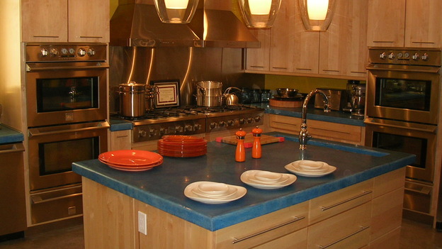 EXTREME MAKEOVER HOME EDITION - "Pauni Family," - Kitchens, on "Extreme Makeover Home Edition," Sunday, November 26th on the ABC Television Network.