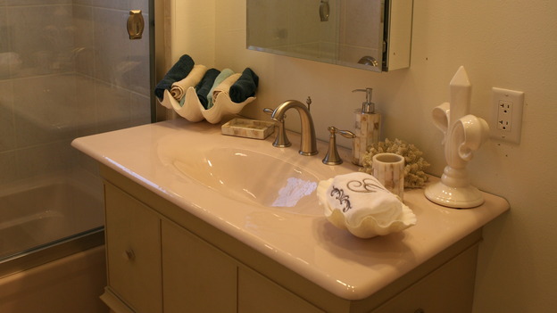 EXTREME MAKEOVER HOME EDITION - "Usea Family," -&nbsp; Bathroom, on "Extreme Makeover Home Edition," Sunday, May 18th on the ABC Television Network.