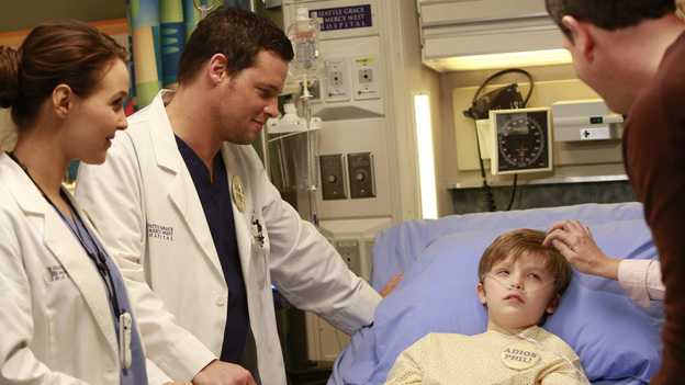 GREY'S ANATOMY - "This Is Why We Fight" - As word of Seattle Grace's financial trouble spreads, Catherine encourages Jackson to move to Boston, and the interns fear they might lose their jobs. Meanwhile, the doctors meet with a potential investor in a last-ditch effort to save the hospital, and Alex impresses Jo while caring for a patient, on "Grey's Anatomy," THURSDAY, FEBRUARY 21 (9:00-10:02 p.m., ET) on the ABC Television Network. (ABC/RON TOM)CAMILLA LUDDINGTON, JUSTIN CHAMBERS, WILLIAM JENNINGS, BRYAN CHESTERS