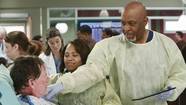 GREY'S ANATOMY - "Can't Fight This Feeling" - A gas tanker explodes on a Seattle highway, causing multiple injuries -- including paramedic Matthew; Meredith and Jo help a frantic mother (Sarah Chalke) whose child is suffering from a mysterious illness; and Owen bonds with a young boy whose parents are in critical condition. Meanwhile true colors are revealed when Alex is forced to work with Jo's boyfriend on an ailing patient, on "Grey's Anatomy," THURSDAY, MARCH 28 (9:00-10:02 p.m., ET) on the ABC Television Network. (ABC/Ron Tom)MARK CHADWICK, CHANDRA WILSON, JAMES PICKENS JR.