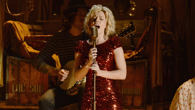 THE 45th ANNUAL CMA AWARDS - THEATRE - "The 45th Annual CMA Awards" broadcast live on ABC from the Bridgestone Arena in Nashville on WEDNESDAY, NOVEMBER 9 (8:00-11:00 p.m., ET). (ABC/KATHERINE BOMBOY-THORNTON)KIMBERLY PERRY OF THE BAND PERRY