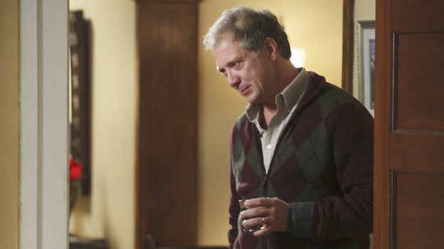 GREY'S ANATOMY - "Holidaze" -- As Thanksgiving, Christmas and New Year's pass, Miranda is visited by her father, William, who disapproves of her choices in life; meanwhile, Mark and Lexie must cope with the shocking arrival of a woman from his past, and Thatcher Grey questions the Chief's recent behavior as Meredith comes to his defense, on "Grey's Anatomy," THURSDAY, NOVEMBER 19 (9:00-10:01 p.m., ET) on the ABC Television Network. (ABC/DANNY FELD)JEFF PERRY