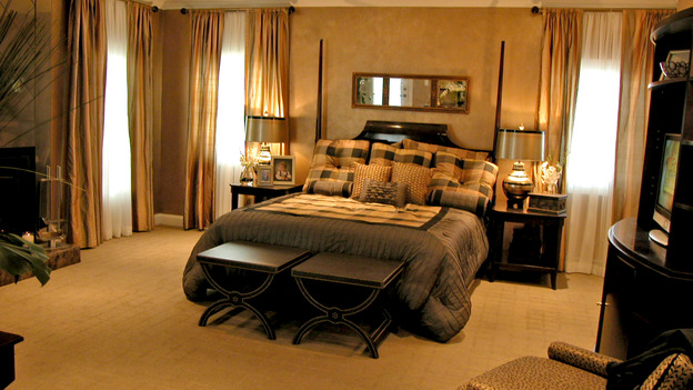EXTREME MAKEOVER HOME EDITION - "Koepke Family," - Master Bedroom, on "Extreme Makeover Home Edition," Sunday, November 19th on the ABC Television Network.