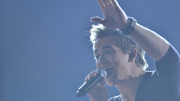 THE 46TH ANNUAL CMA AWARDS - THEATRE - "The 46th Annual CMA Awards" airs live THURSDAY, NOVEMBER 1 (8:00-11:00 p.m., ET) on ABC live from the Bridgestone Arena in Nashville, Tennessee. (ABC/KATHERINE BOMBOY-THORNTON)HUNTER HAYES