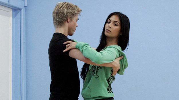 DANCING WITH THE STARS - NICOLE SCHERZINGER - Nicole Scherzinger was born in Honolulu, Hawaii and grew up in Louisville, Kentucky. She is a singer, songwriter, trained actress, performer and the lead singer of The Pussycat Dolls. She teams with Season 7 champ DEREK HOUGH, who returns for his sixth season. The all-new cast of celebrities and their professional partners hit the dance floor on ABC's "Dancing with the Stars" with the highly anticipated two-hour season premiere, MONDAY, MARCH 22 (8:00-10:00 p.m., ET) on the ABC Television Network. (ABC/RICK ROWELL)DEREK HOUGH, NICOLE SCHERZINGER