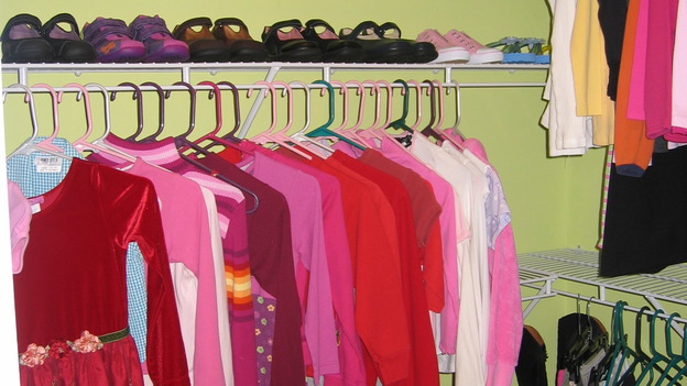 EXTREME MAKEOVER HOME EDITION - "Farina Family," - Girls' Closet, on "Extreme Makeover Home Edition," Sunday, November 12th on the ABC Television Network.