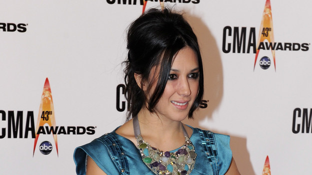 THE 43rd ANNUAL CMA AWARDS - RED CARPET ARRIVALS - "The 43rd Annual CMA Awards" will be broadcast live from the Sommet Center in Nashville, WEDNESDAY, NOVEMBER 11 (8:00-11:00 p.m., ET) on the ABC Television Network. (ABC/DONNA SVENNEVIK)MICHELLE BRANCH