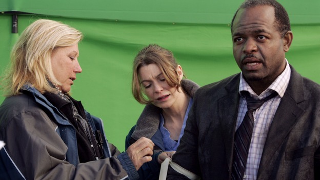 GREY'S ANATOMY - "Walk on Water" - Producer/technical advisor Linda Klein (left) coaches Ellen Pompeo (center) while shooting "Grey's Anatomy" on location at the Santa Anita Park in Arcadia, California. (ABC/VIVIAN ZINK)