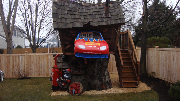 EXTREME MAKEOVER HOME EDITION - "Silva Family," - Tree House, on "Extreme Makeover Home Edition," Sunday, May 4th on the ABC Television Network.