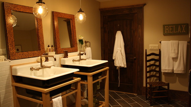 EXTREME MAKEOVER HOME EDITION - "Creasey Family," - Bathroom, on "Extreme Makeover Home Edition," Sunday, January 31st on the ABC Television Network.
