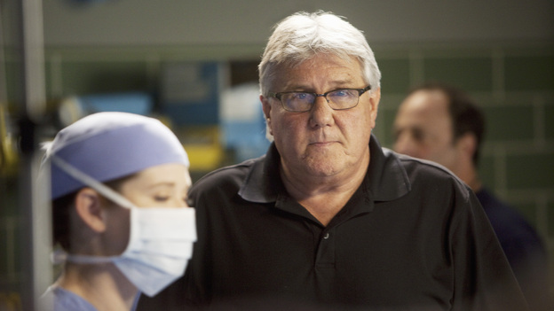 GREY'S ANATOMY - "Hope for the Hopeless" - Richard performs his 10,000th surgery on a pair of bickering sisters (Nia Vardalos and Peri Gilpin) who come into the hospital for a liver transplant; Derek and Lexie take on a neuroblastoma case that has been previously deemed inoperable; Teddy and Cristina cross the line when they go against Owen's orders and try to steal a case from Alex and Dr. McQueen; Ellis Grey's shadow looms as Meredith searches for a specialty; meanwhile Adele is brought into the hospital after she is found wandering the streets, on Grey's Anatomy, THURSDAY, JANUARY 19 (9:00-10:02 p.m., ET) on the ABC Television Network. (ABC/RANDY HOLMES)SARAH DREW, MARK JACKSON (DIRECTOR)