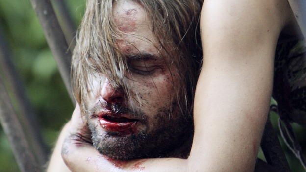 LOST - "Every Man for Himself" - Sawyer discovers just how far his captors will go to thwart any plans of escape he and Kate might have, and Jack is called upon to scrub up in order to save the life of one of "The Others." Meanwhile, Desmond's behavior begins to perplex the survivors when he starts construction on an unknown device, on "Lost," WEDNESDAY, OCTOBER 25 (9:00-10:01 p.m., ET), on the ABC Television Network. (ABC/MARIO PEREZ)JOSH HOLLOWAY, EVANGELINE LILLY
