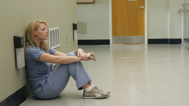GREY'S ANATOMY - "It's the End of the World (As We Know It)" (ABC/PETER "HOPPER" STONE)KATHERINE HEIGL