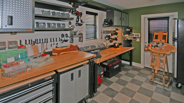 EXTREME MAKEOVER HOME EDITION - "Carr Family," - Dad's Workshop, on "Extreme Makeover Home Edition," Sunday, May 2nd (8:00-9:00 p.m. ET/PT) on the ABC Television Network.