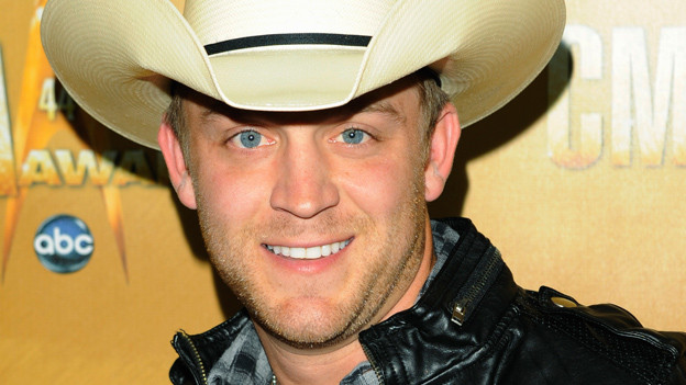 JUSTIN MOORE