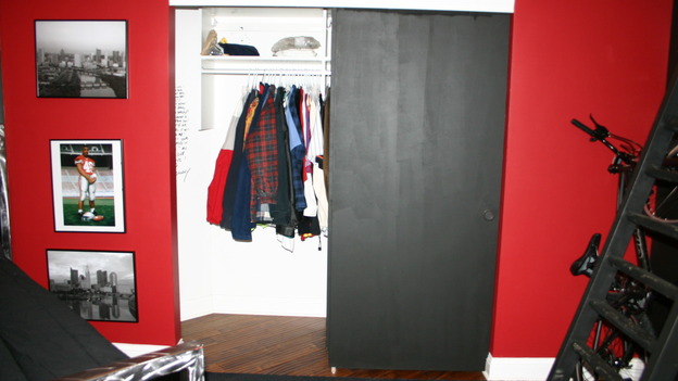 EXTREME MAKEOVER HOME EDITION - "Thomas Family," - Closets, on "Extreme Makeover Home Edition," Sunday, February 11th on the ABC Television Network.