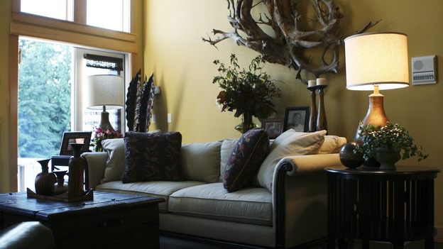 EXTREME MAKEOVER HOME EDITION - "Kirkwood Family," - Living Room, on "Extreme Makeover Home Edition," Sunday, January 15th on the ABC Television Network.