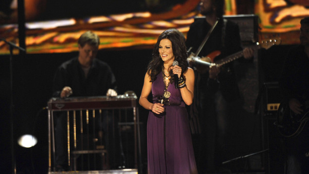 THE 43rd ANNUAL CMA AWARDS - THEATRE - "The 43rd Annual CMA Awards" broadcast live from the Sommet Center in Nashville, WEDNESDAY, NOVEMBER 11 (8:00-11:00 p.m., ET) on the ABC Television Network. (ABC/KATHERINE BOMBOY)MARTINA MCBRIDE