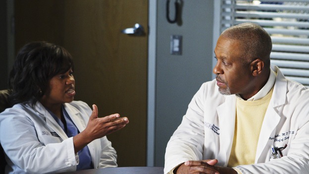 GREY'S ANATOMY - "I Will Follow You into the Dark" - Bailey and the Chief argue over her future, on "Grey's Anatomy," THURSDAY, MARCH 12 (9:00-10:02 p.m., ET) on the ABC Television Network. (ABC/CRAIG SJODIN) CHANDRA WILSON, JAMES PICKENS JR.