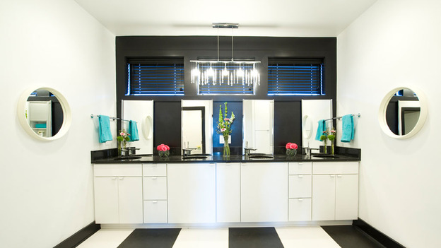 EXTREME MAKEOVER HOME EDITION - "Hill Family," - Nail Salon  Picture, on  "Extreme Makeover Home Edition," Sunday, April 24th     (8:00-9:00 p.m.  ET/PT) on the ABC Television Network.