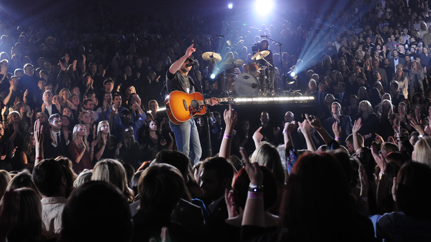 THE 45th ANNUAL CMA AWARDS - THEATRE - "The 45th Annual CMA Awards" broadcast live on ABC from the Bridgestone Arena in Nashville on WEDNESDAY, NOVEMBER 9 (8:00-11:00 p.m., ET). (ABC/KATHERINE BOMBOY-THORNTON)ERIC CHURCH