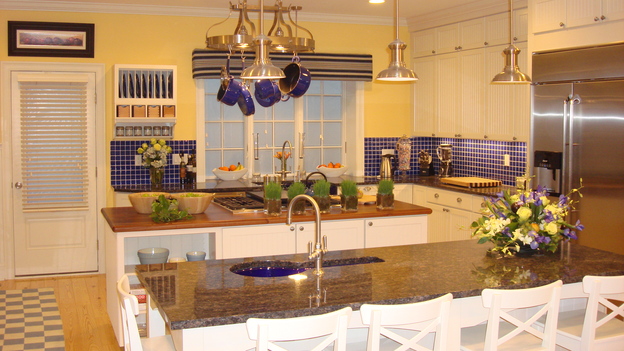 EXTREME MAKEOVER HOME EDITION - "Silva Family," - Kitchen, on "Extreme Makeover Home Edition," Sunday, May 4th on the ABC Television Network.
