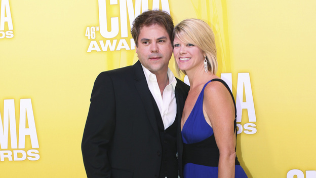 THE 46TH ANNUAL CMA AWARDS - RED CARPET ARRIVALS - "The 46th Annual CMA Awards" airs live THURSDAY, NOVEMBER 1 (8:00-11:00 p.m., ET) on ABC live from the Bridgestone Arena in Nashville, Tennessee. (ABC/SARA KAUSS)STEVE HOLY