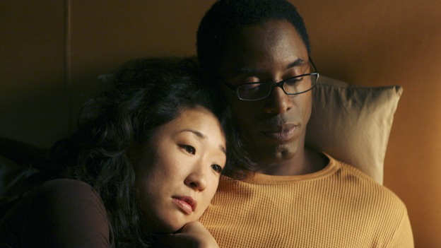 GREY'S ANATOMY - "Tell Me Sweet Little Lies" (ABC/MICHAEL DESMOND)SANDRA OH, ISAIAH WASHINGTON