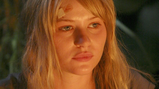 LOST - "Something Nice Back Home" (ABC/MARIO PEREZ) EMILIE DE RAVIN