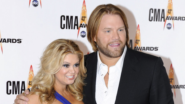 THE 43rd ANNUAL CMA AWARDS - RED CARPET ARRIVALS - "The 43rd Annual CMA Awards" will be broadcast live from the Sommet Center in Nashville, WEDNESDAY, NOVEMBER 11 (8:00-11:00 p.m., ET) on the ABC Television Network. (ABC/DONNA SVENNEVIK)AMY OTTO, JAMES OTTO
