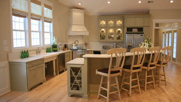 EXTREME MAKEOVER HOME EDITION - "Suggs Family," - Kitchen, on "Extreme Makeover Home Edition," Sunday, April 11th (8:00-9:00 p.m. ET/PT) on the ABC Television Network.