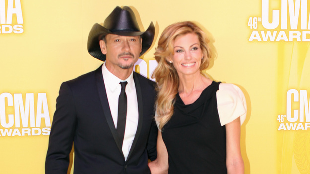 THE 46TH ANNUAL CMA AWARDS - RED CARPET ARRIVALS - "The 46th Annual CMA Awards" airs live THURSDAY, NOVEMBER 1 (8:00-11:00 p.m., ET) on ABC live from the Bridgestone Arena in Nashville, Tennessee. (ABC/SARA KAUSS)TIM MCGRAW, FAITH HILL