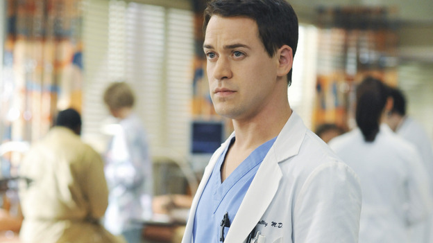 GREY'S ANATOMY - "There's No 'I' in Team" - Dr.&nbsp;George O'Malley, on "Grey's Anatomy," THURSDAY, OCTOBER 23 (9:00-10:01 p.m., ET) on the ABC Television Network.  (ABC/ERIC MCCANDLESS) T.R. KNIGHT